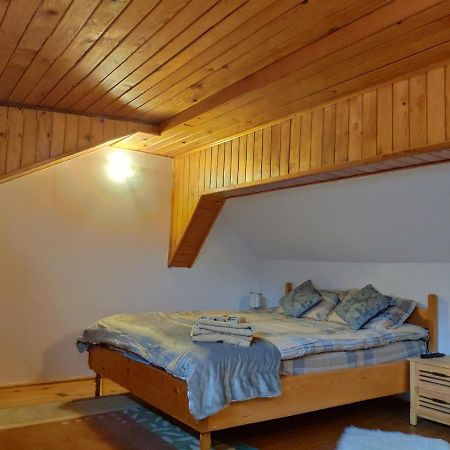 Ferienwohnung Cozy Loft At Teleferic Sinaia Exterior foto